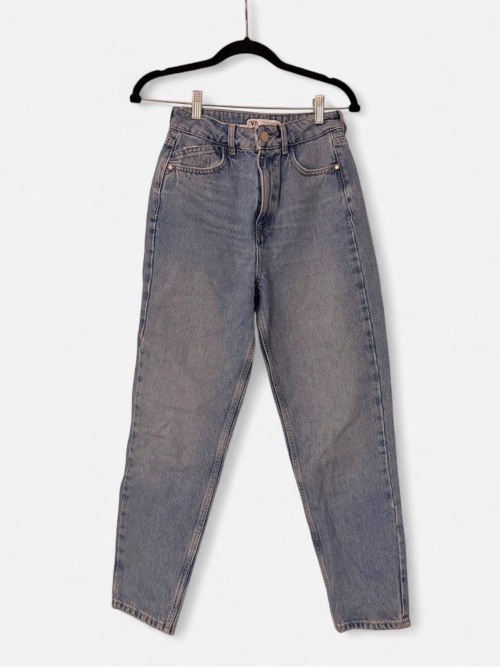 Zara High Rise Mom Jeans Light Wash Straight Leg Size 2